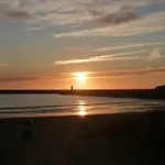 - Casa Estelas